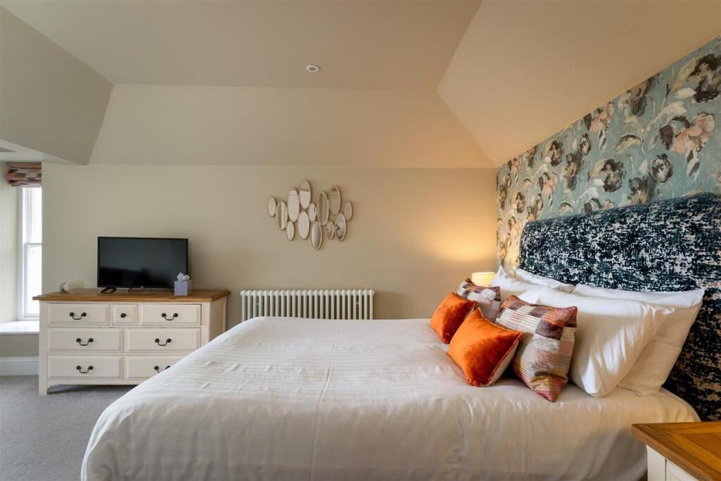 Rock House Guest house 4*